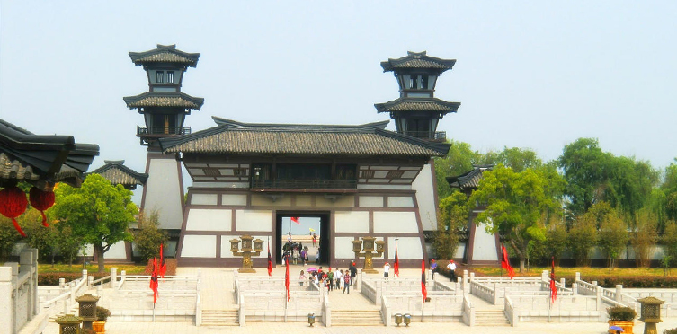 无锡鼋头渚/三国水浒城、灵山大佛/嬉戏谷二日